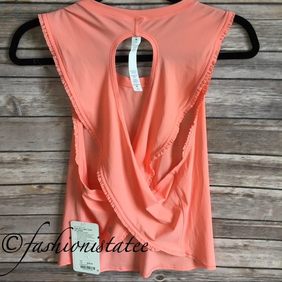 NWT LULULEMON FAST AS LIGHT TANK FRILLED SE 12 - Picture 3 of 7